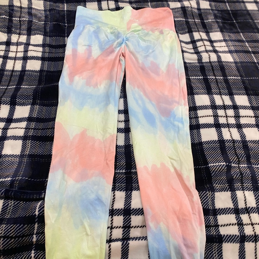 Scrunch butt leggings